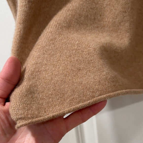 Women’s Cashmere Tan Sweater - Picture 11 of 11